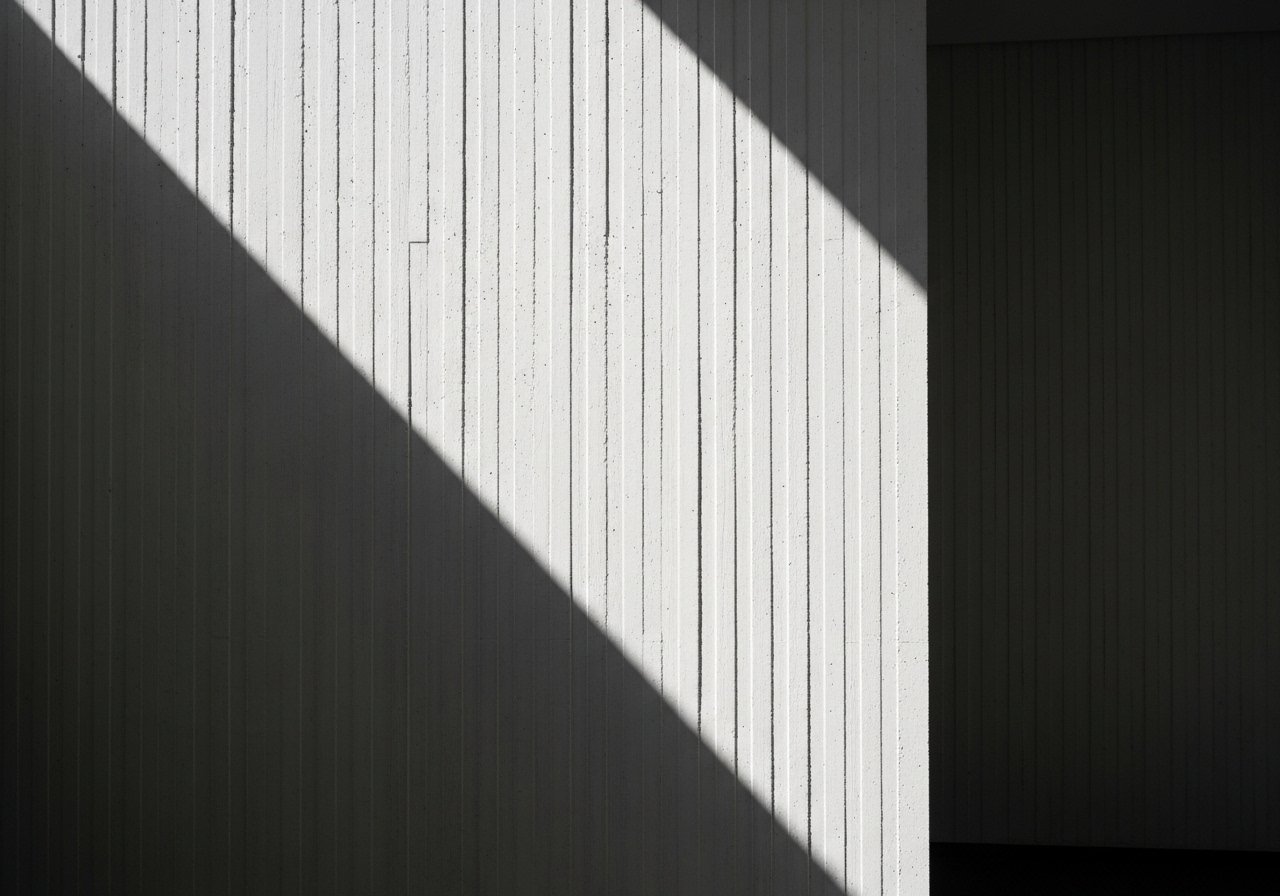 Détail architectural illustrant la qualité et la modernité de l'immobilier neuf professionnel à Niort.